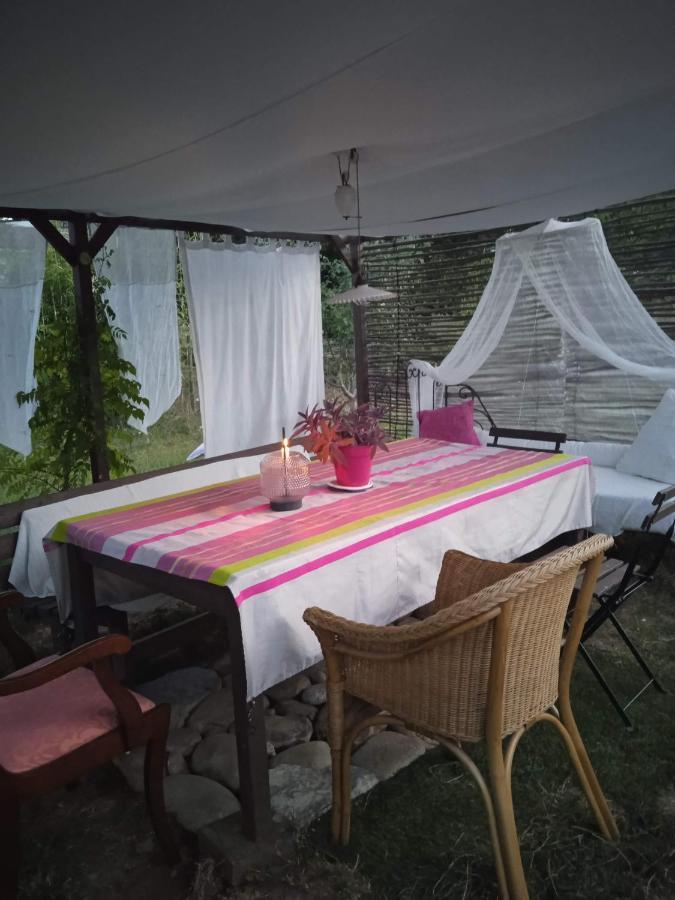 Bed and Breakfast L'Eau Berges Chandolas Esterno foto